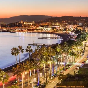 Cosy Centre , Cannes France